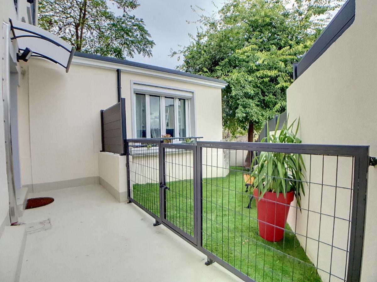 Stop Chez M Select Garden # Qualite # Confort # Simplicite Saint-Fons Exteriör bild